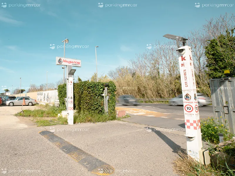 King Parking - Aeroporto Roma Fiumicino Ingresso King Parking - Aeroporto Roma Fiumicino