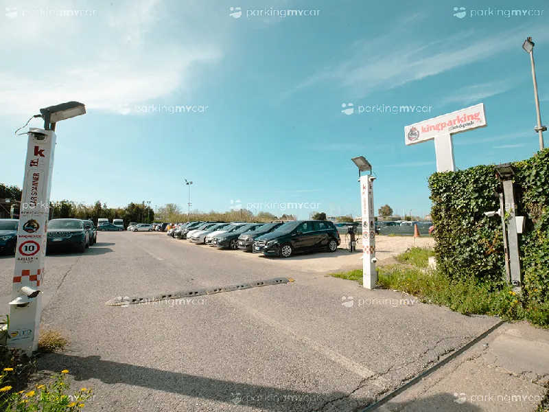 King Parking - Aeroporto Roma Fiumicino Ingresso King Parking - Aeroporto Roma Fiumicino