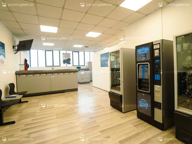 Parcheggi Low Cost - Aeroporto Linate Reception Parcheggi Low Cost - Aeroporto Linate