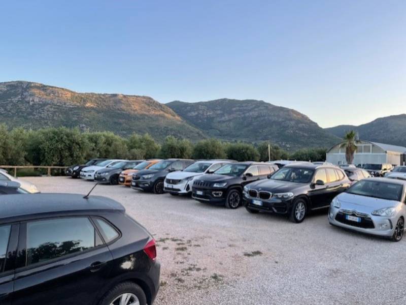 Mangoni Park - Porto Terracina Posti auto scoperti Mangoni Park - Porto Terracina