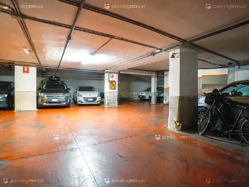 Garage Tiemme - Bari stazione centrale Parcheggi coperti Garage Tiemme - Bari stazione centrale
