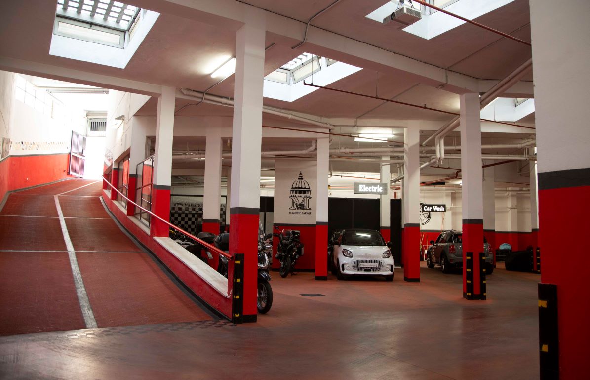 Majestic Garage - stazione Roma San Pietro Rampa Majestic Garage - stazione Roma San Pietro