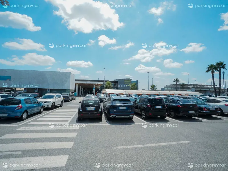 SABA P1 Comfort - Aeroporto Brindisi Posti auto scoperti SABA P1 Comfort - Aeroporto Brindisi