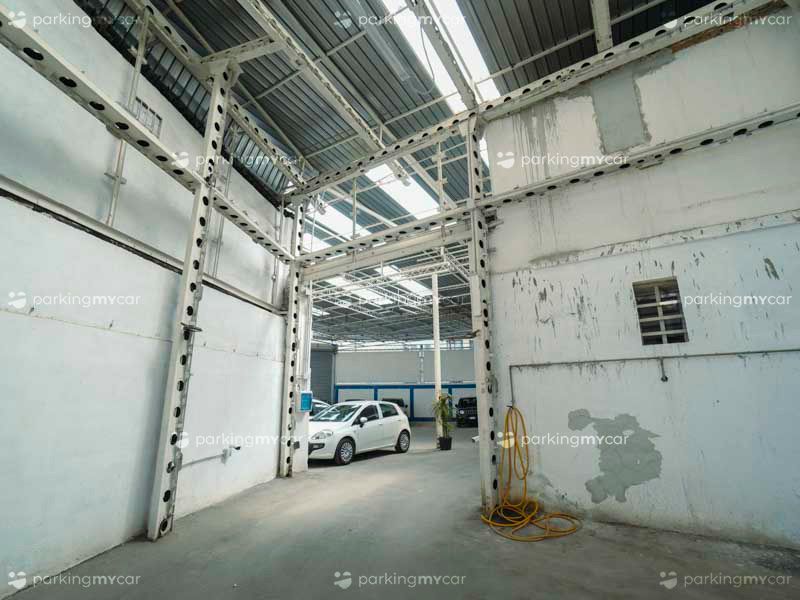 Garage Rinaldi - Porto Mergellina Parcheggi coperti Garage Rinaldi - Porto Mergellina