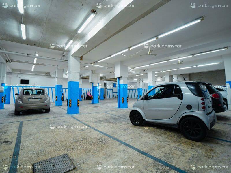 Parking 2.0 - Porto Pozzuoli Posti auto al coperto Parking 2.0 - Porto Pozzuoli
