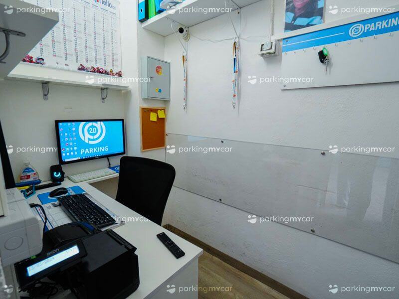 Parking 2.0 - Porto Pozzuoli Ufficio Parking 2.0 - Porto Pozzuoli