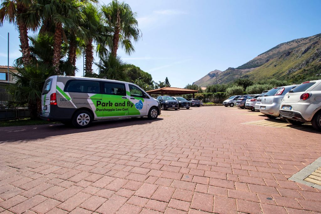 Park & Fly - Aeroporto Palermo Parcheggi scoperti Park & Fly - Aeroporto Palermo