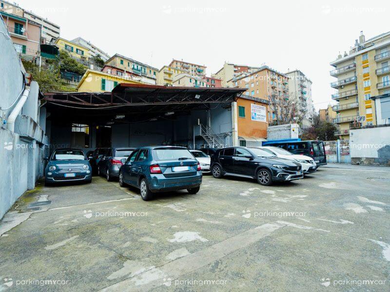 Parcheggio Genova Service - Porto Genova Parcheggi all'aperto Parcheggio Genova Service - Porto Genova