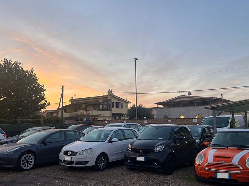 Gate 23 Parking - Aeroporto Fiumicino Parcheggi scoperti Gate 23 Parking - Aeroporto Fiumicino