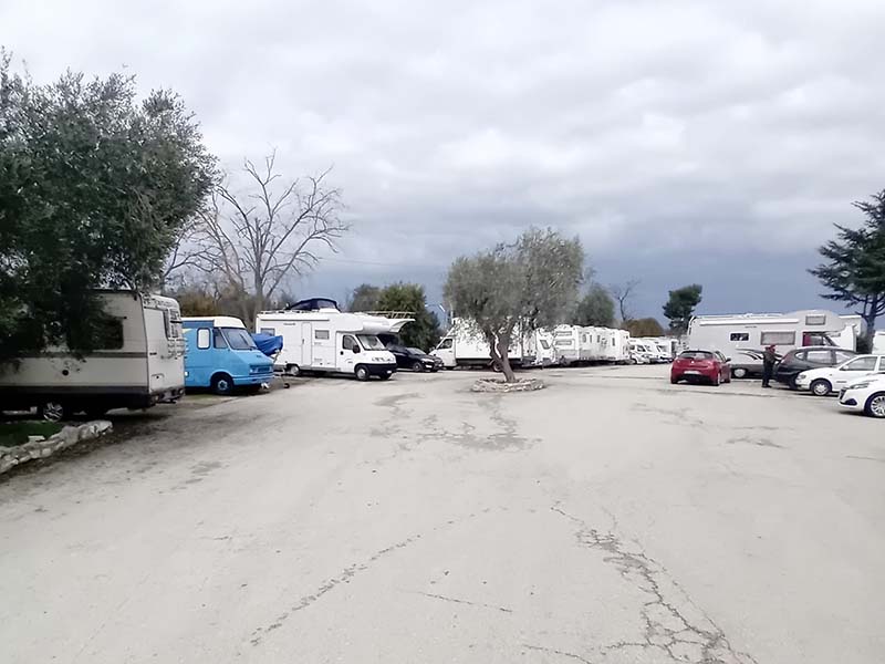 Daquino Parking - Aeroporto Bari Posti auto scoperti Daquino Parking - Aeroporto Bari