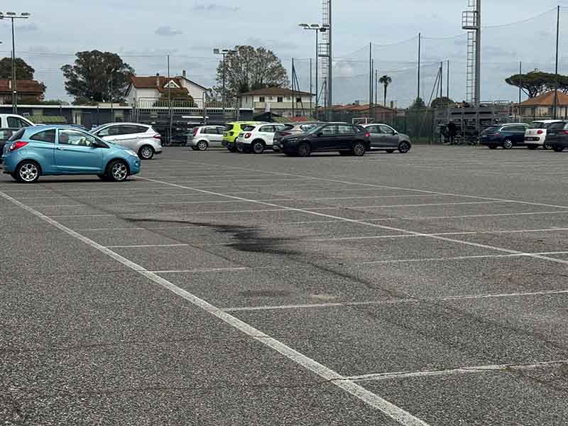 Aeropark - Aeroporto Fiumicino Posti auto all'aperto Aeropark - Aeroporto Fiumicino